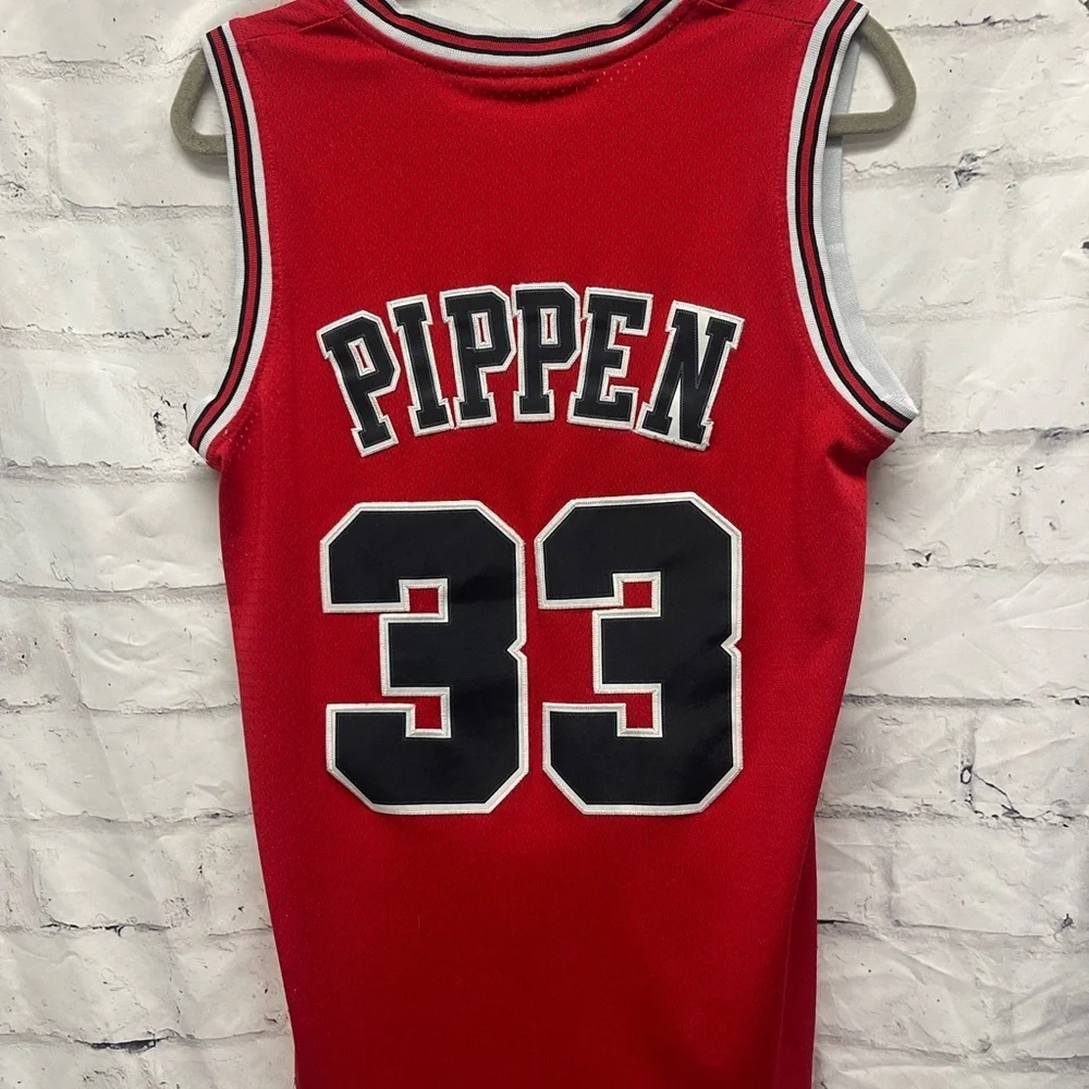 Chicago Bulls Scottie Pippen 1997 Hardwood Classics Raod Swingman Jersey - - Picture 4 of 8